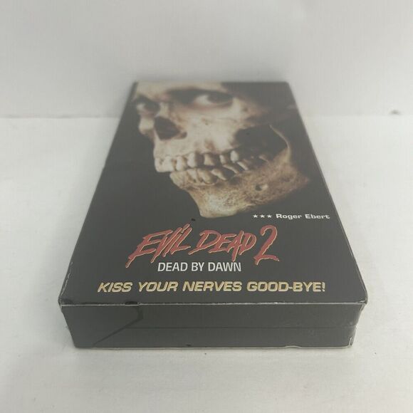 Evil Dead 2 Dead by Dawn VHS 1998 Factory Sealed Horror Bruce Campbell - Picture 6 of 6